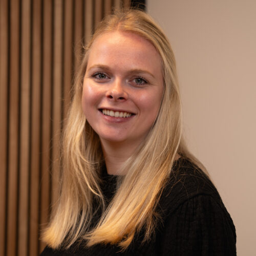 Portrait foto van online marketeer Patty.